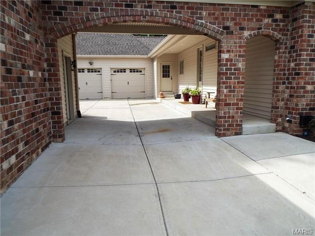 970 Stonecastle Dr, O'fallon, MO 63366 photo 66