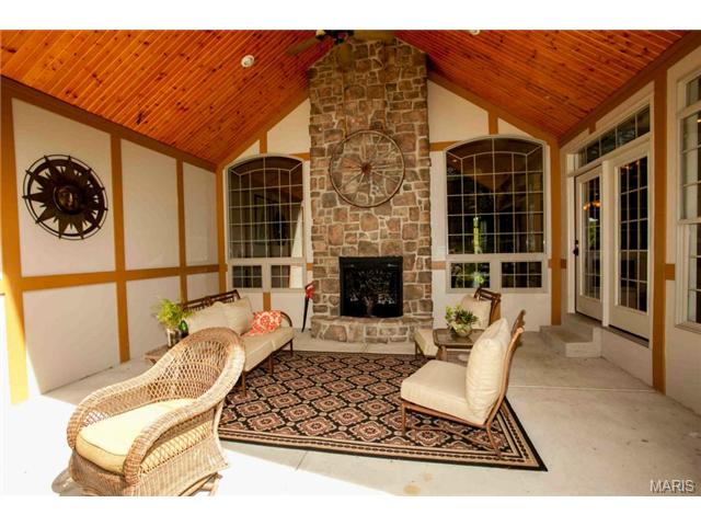 970 Stonecastle Dr, O'fallon, MO 63366 photo 55