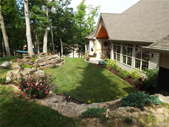 970 Stonecastle Dr, O'fallon, MO 63366 photo 8
