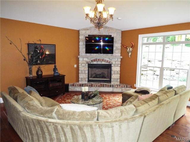 970 Stonecastle Dr, O'fallon, MO 63366 photo 34