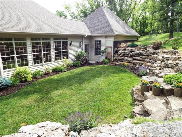 970 Stonecastle Dr, O'fallon, MO 63366 photo 59