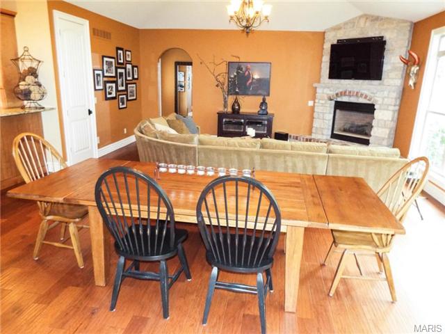 970 Stonecastle Dr, O'fallon, MO 63366 photo 35