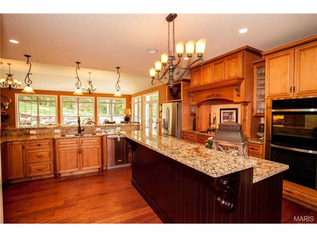 970 Stonecastle Dr, O'fallon, MO 63366 photo 22