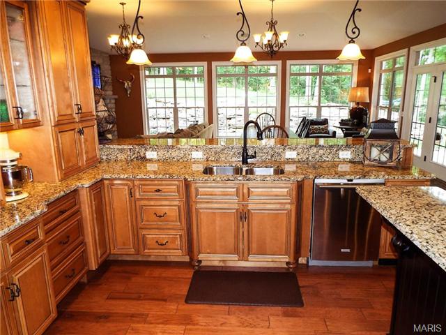 970 Stonecastle Dr, O'fallon, MO 63366 photo 29
