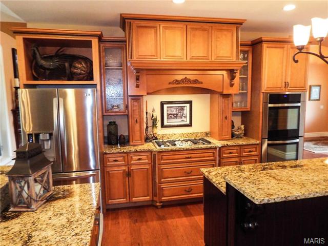 970 Stonecastle Dr, O'fallon, MO 63366 photo 24