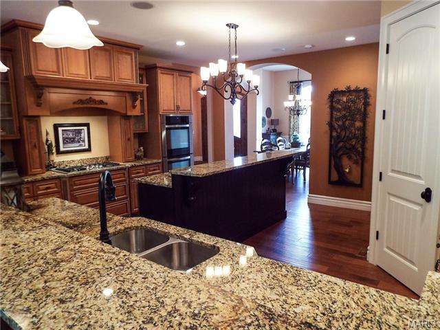 970 Stonecastle Dr, O'fallon, MO 63366 photo 20