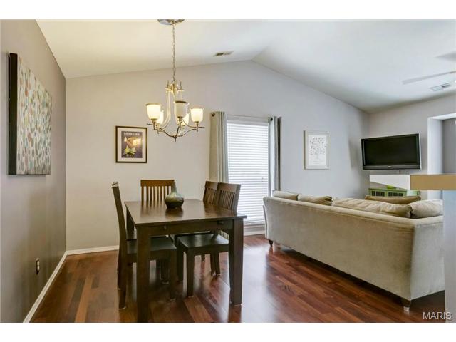 1110 Pocono Trail Dr #D, Ballwin, MO 63021 photo 5