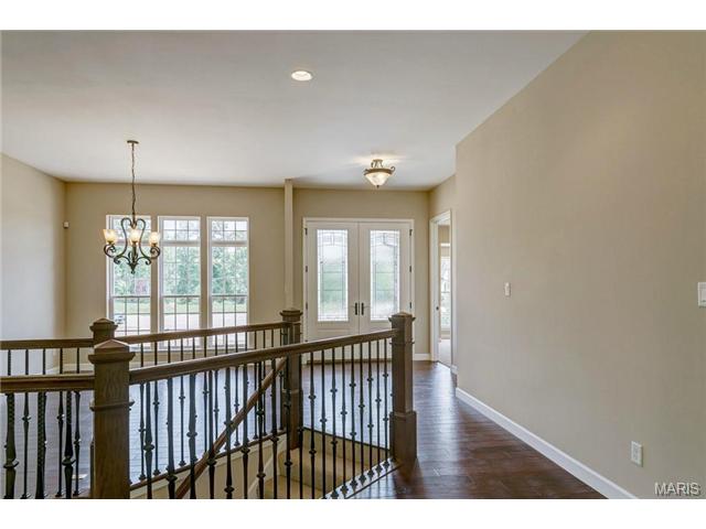 43 Gateview Ct, Wentzville, MO 63385 photo 2
