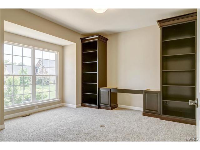 43 Gateview Ct, Wentzville, MO 63385 photo 3