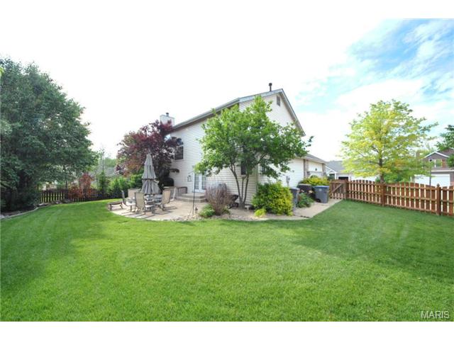 166 Valleybrook Dr, O'fallon, MO 63368 photo 26