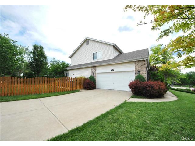 166 Valleybrook Dr, O'fallon, MO 63368 photo 21