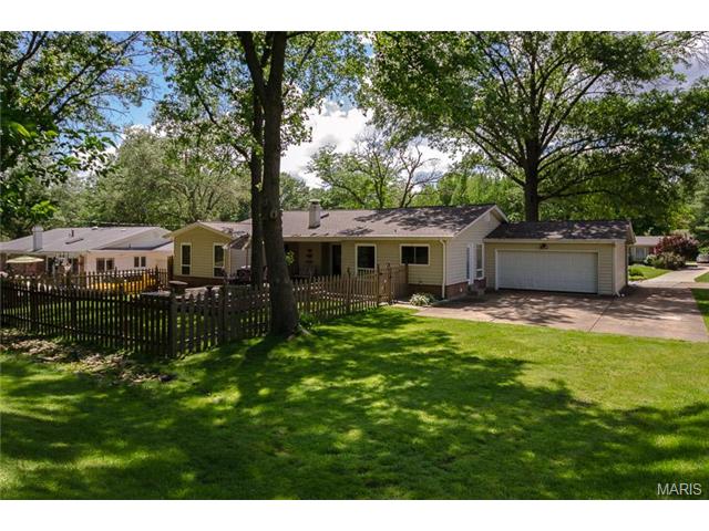 408 Tamarack Dr, Ballwin, MO 63011 photo 24