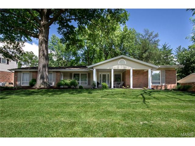 408 Tamarack Dr, Ballwin, MO 63011 photo 1