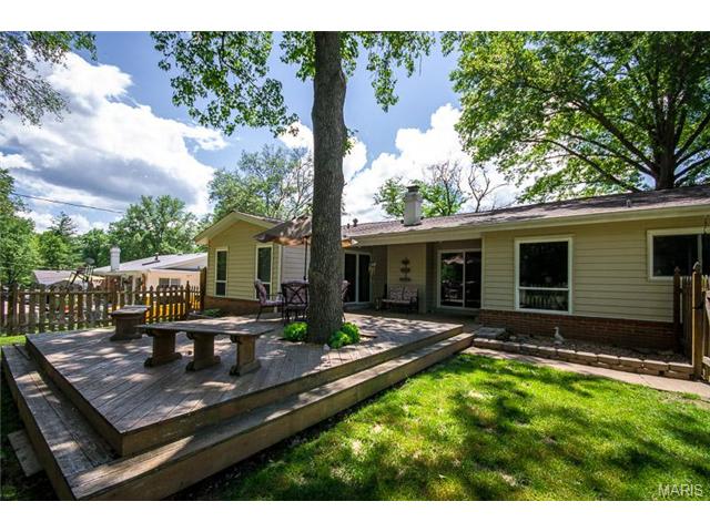 408 Tamarack Dr, Ballwin, MO 63011 photo 21