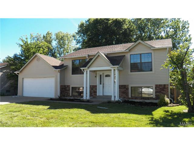 2412 Sundance, O'fallon, MO 63368 photo 1