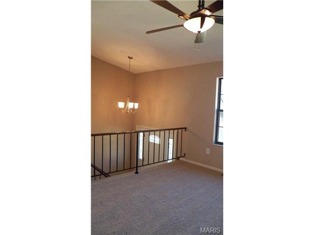2412 Sundance, O'fallon, MO 63368 photo 8