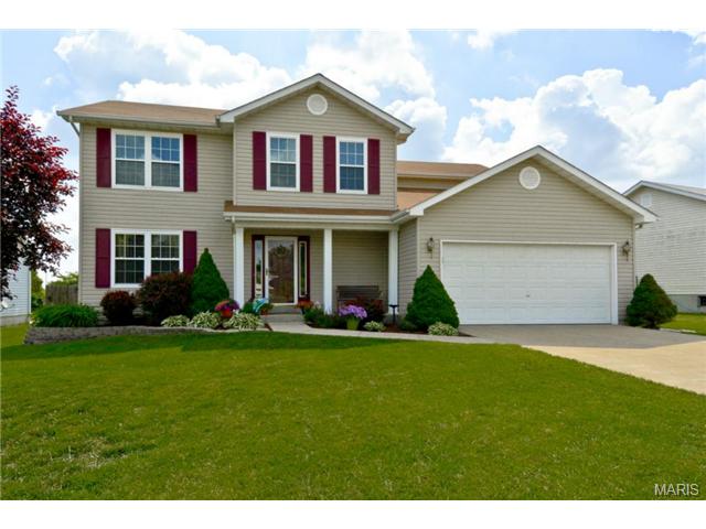 558 Topaz Dr, O'fallon, MO 63366 photo 1