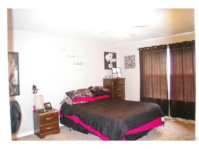 109 Marigold Mdws, O'fallon, MO 63368 photo 19