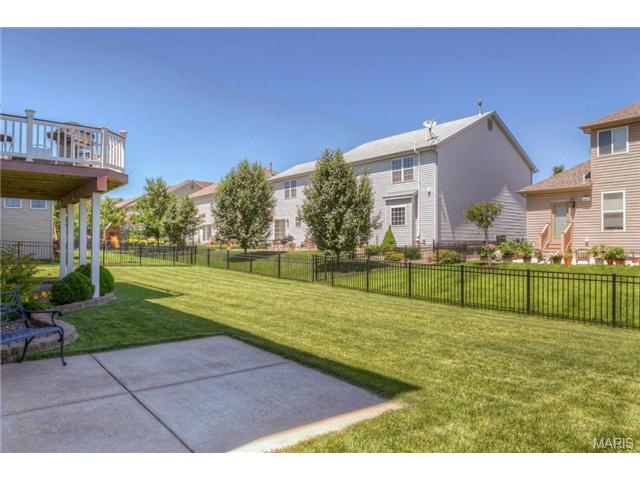 810 Aston Way Dr, O'fallon, MO 63368 photo 32