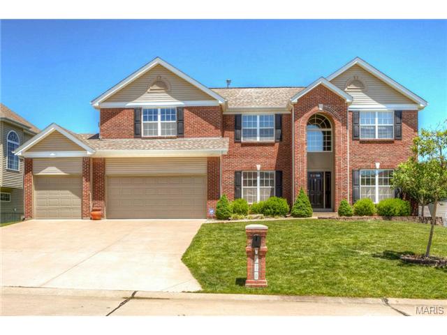 810 Aston Way Dr, O'fallon, MO 63368 photo 1