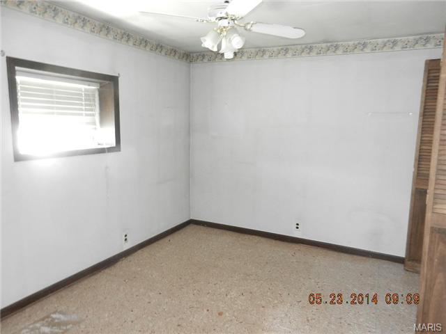 615 Westhoff Ave, O'fallon, MO 63366 photo 9
