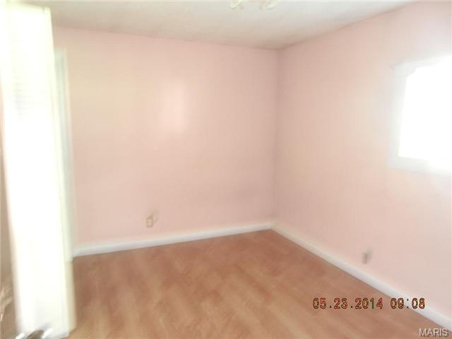 615 Westhoff Ave, O'fallon, MO 63366 photo 6