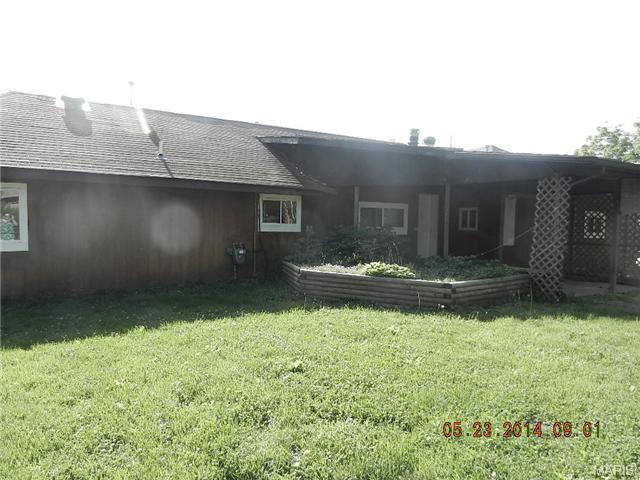 615 Westhoff Ave, O'fallon, MO 63366 photo 4