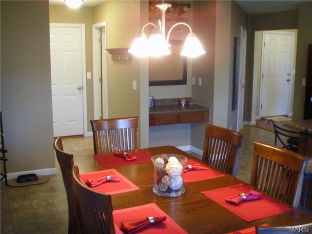 414 Wynchat Dr, O'fallon, MO 63366 photo 7