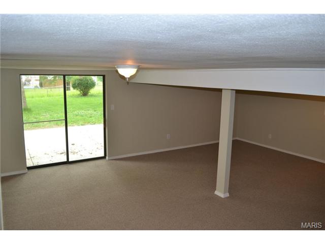 660 Twigwood, Ballwin, MO 63021 photo 25