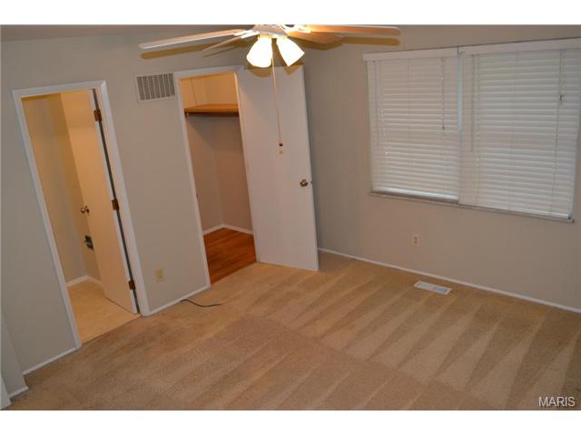660 Twigwood, Ballwin, MO 63021 photo 22