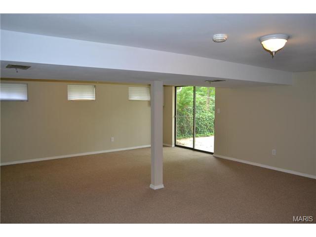 660 Twigwood, Ballwin, MO 63021 photo 24