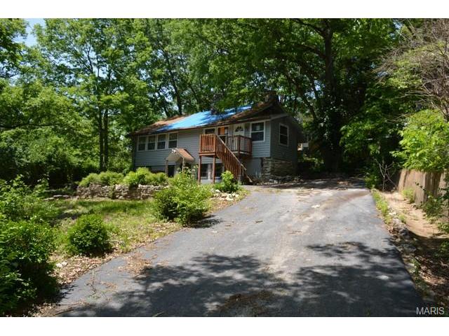 220 North Dr, Ballwin, MO 63021 photo 1