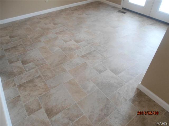 1357 Sunburst, O'fallon, MO 63366 photo 17