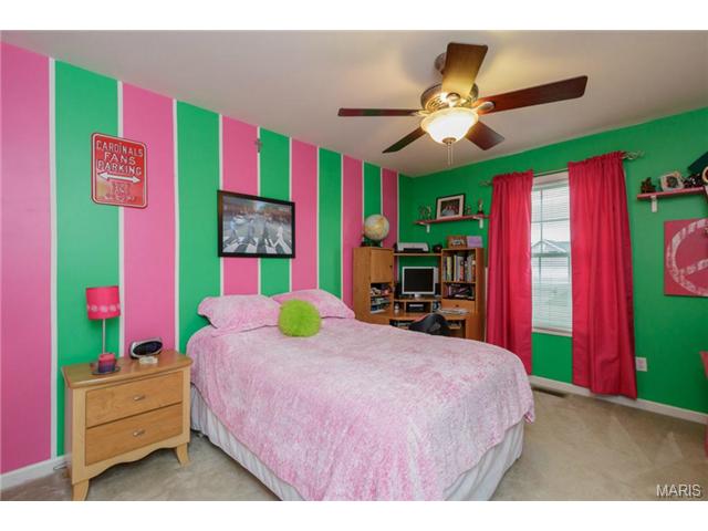 100 Rightfield Dr, O'fallon, MO 63366 photo 14