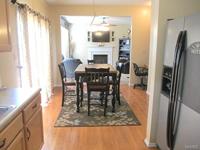 997 Tilestone Dr, O'fallon, MO 63366 photo 8