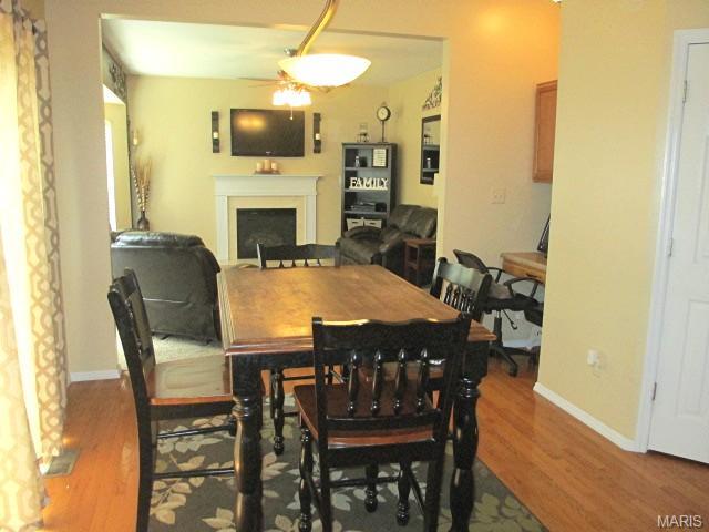 997 Tilestone Dr, O'fallon, MO 63366 photo 9