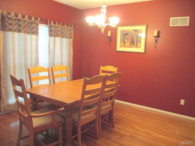 997 Tilestone Dr, O'fallon, MO 63366 photo 10