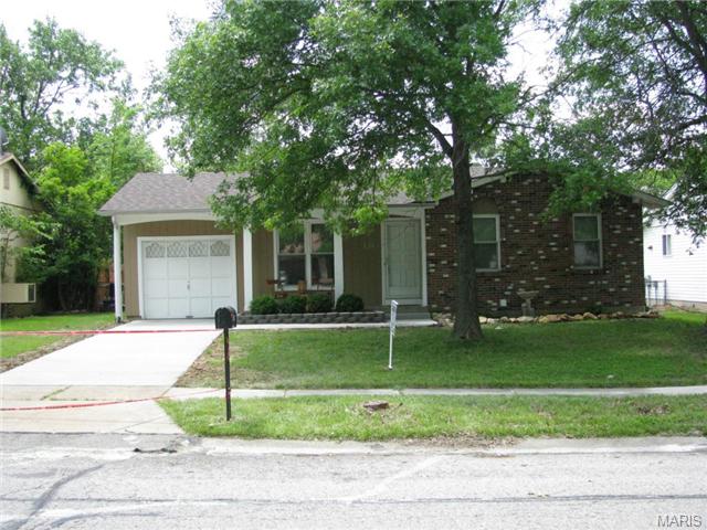 1244 Trails Dr, Fenton, MO 63026 photo 1