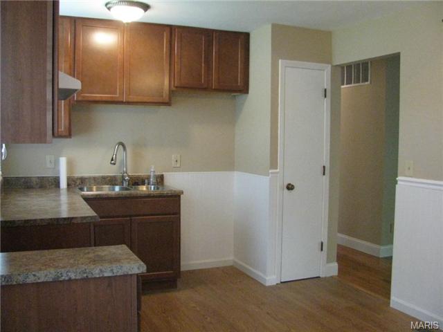 1244 Trails Dr, Fenton, MO 63026 photo 5