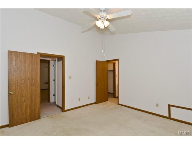1348 Deerfield Estates Dr, O'fallon, MO 63366 photo 15