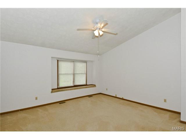 1348 Deerfield Estates Dr, O'fallon, MO 63366 photo 19