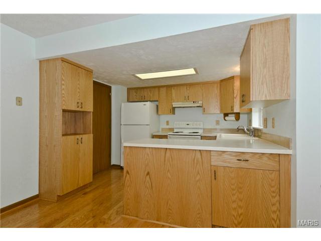1348 Deerfield Estates Dr, O'fallon, MO 63366 photo 9