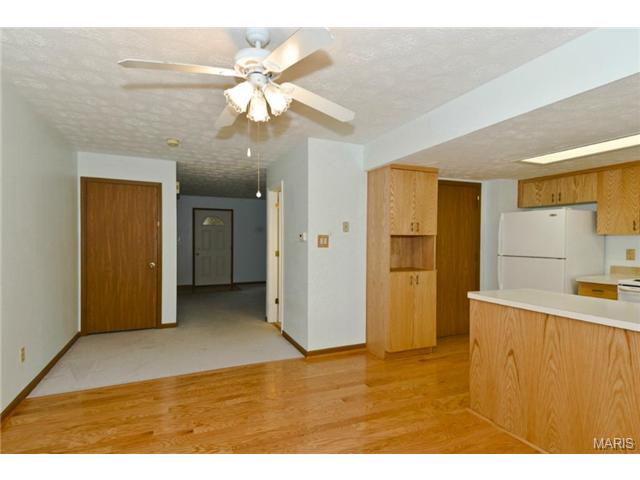 1348 Deerfield Estates Dr, O'fallon, MO 63366 photo 8