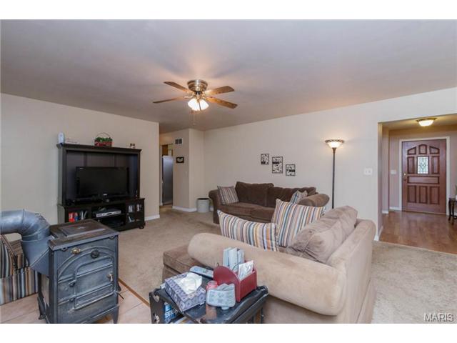 305 Bridle Path Ln, O'fallon, MO 63366 photo 12