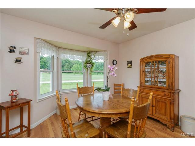 305 Bridle Path Ln, O'fallon, MO 63366 photo 19