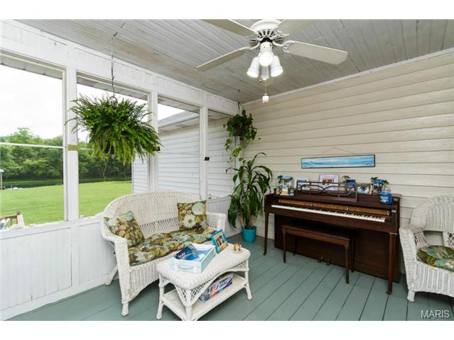 305 Bridle Path Ln, O'fallon, MO 63366 photo 15