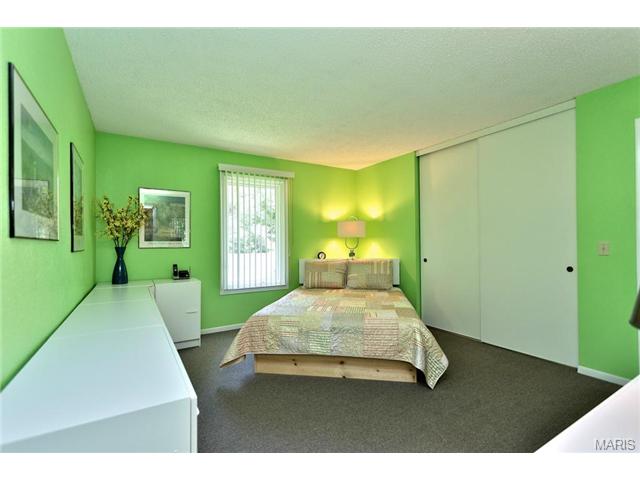 56 White Doe Ct, Eureka, MO 63025 photo 12