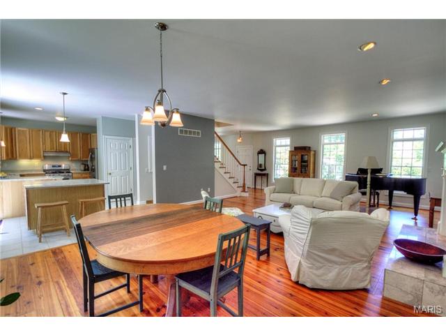 914 Dwyer Ave, Glendale, MO 63122 photo 6