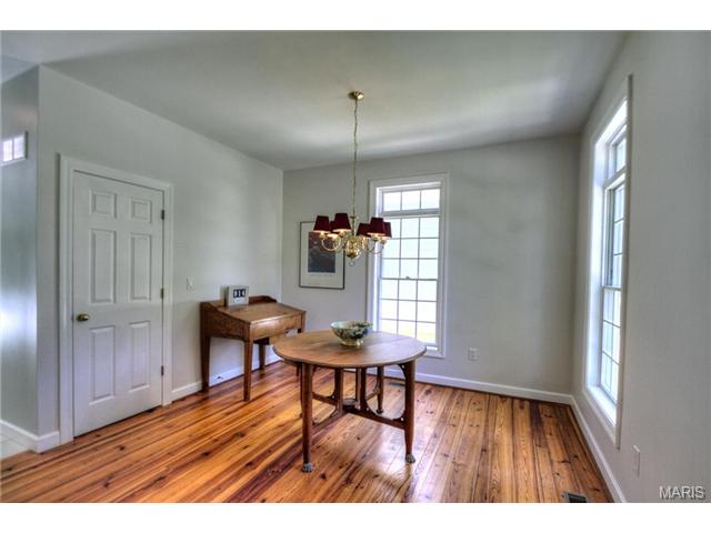 914 Dwyer Ave, Glendale, MO 63122 photo 13