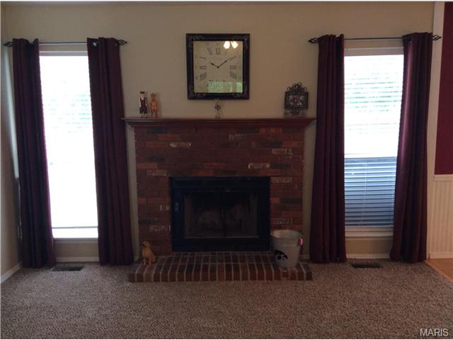 136 Royallmanor, O'fallon, MO 63368 photo 3